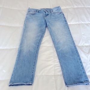 Gap sexy boyfriend light wash jeans. Size 27.
